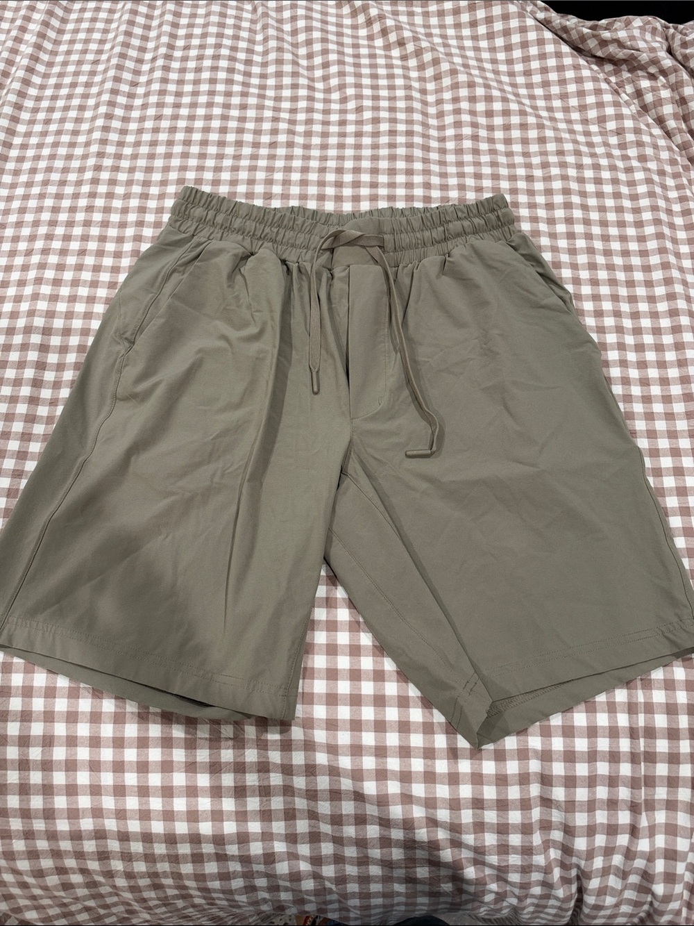 Mono B Men's Olive Green Athletic Drawstring Shorts